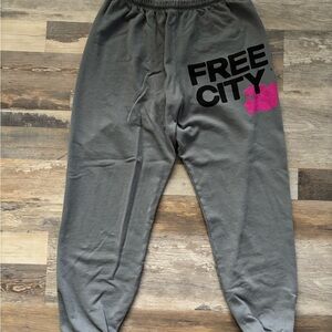 FREECITY jogger sweatpants - size large